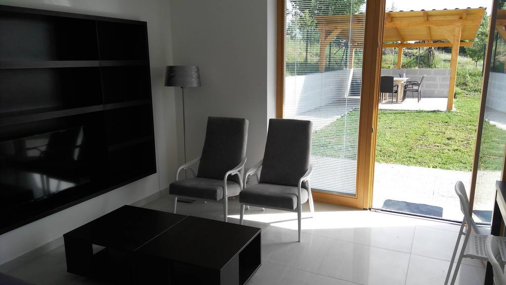דודינצה Villa Dudinka מראה חיצוני תמונה